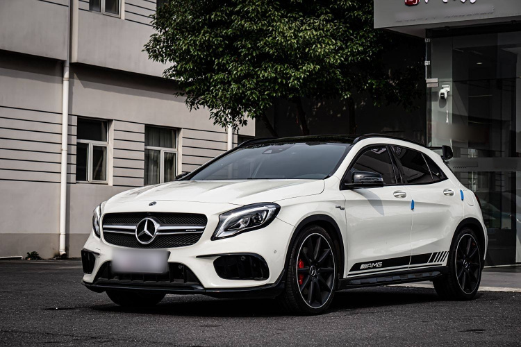 Mercedes-Benz GLA AMG 2017 #2 Mercedes-Benz GLA AMG 2017 car image #2