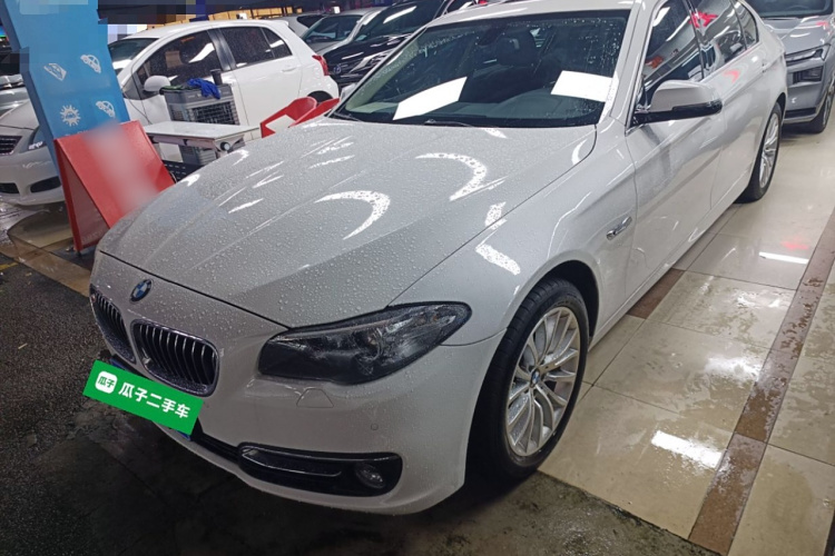BMW 5 Series 2016 car image #2
