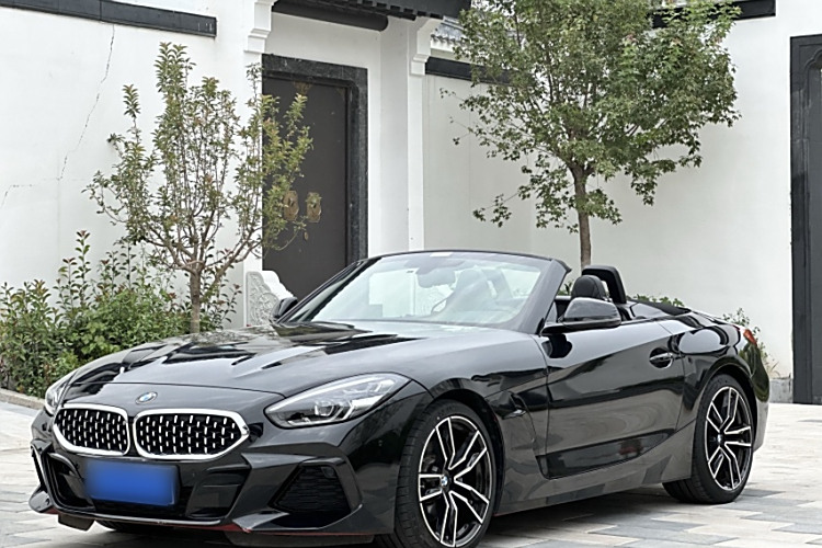 BMW Z4 M40i 2021 car image #2