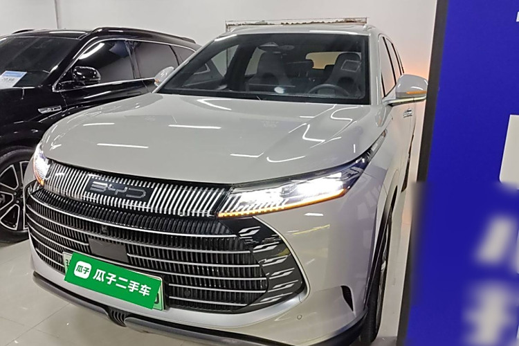 BYD Frigate 07 2023 immagine di auto #2