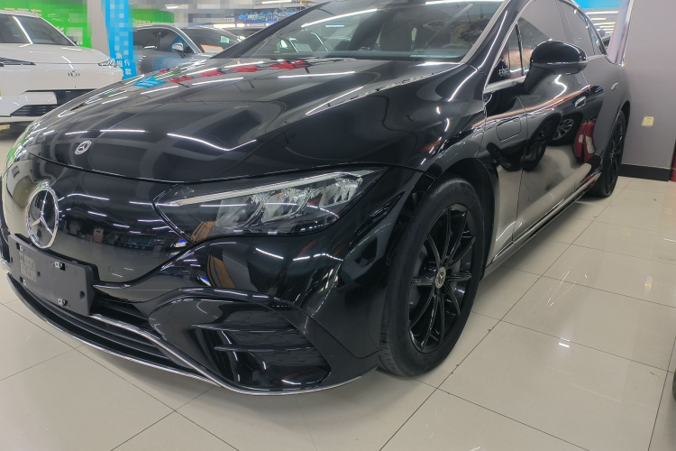 Mercedes-Benz EQE Class 2023 car image #2