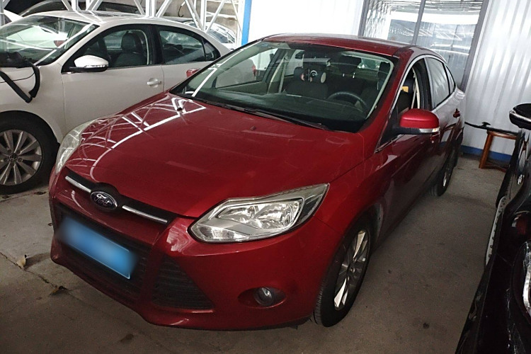 Ford Focus (Imported) 2014 #2 Ford Focus (Imported) 2014 صورة سيارة #2