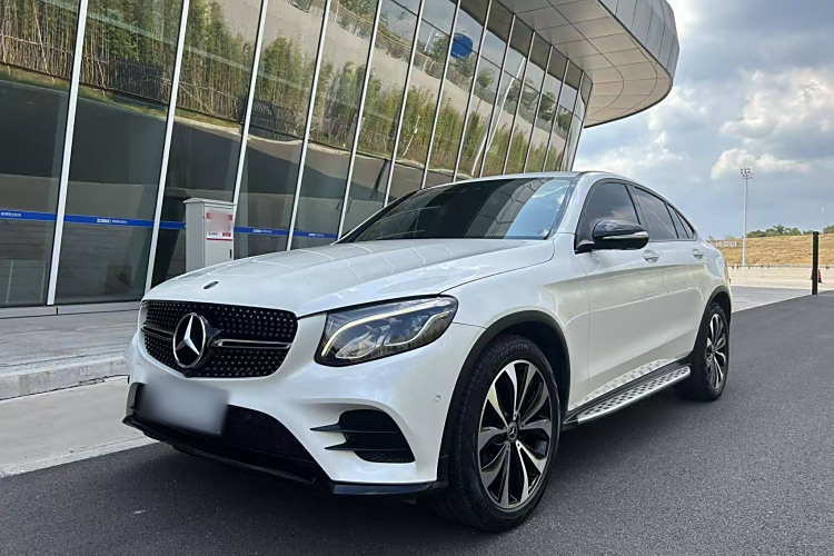 Mercedes-Benz GLC Coupe 2019 #2 Mercedes-Benz GLC Coupe 2019 car image #2