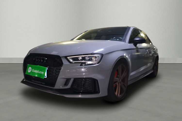 Audi RS 3 2019 car image #2
