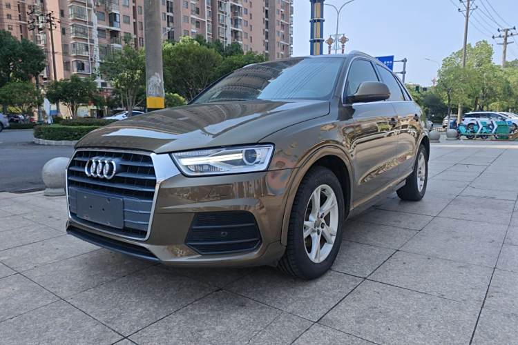 Audi Q3 (Imported) 2017 car image #2