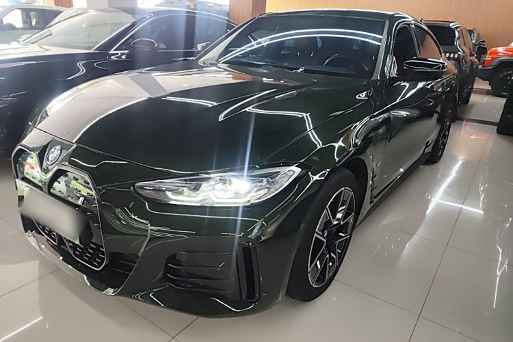 BMW i4 M50 2024 #2 BMW i4 M50 2024 car image #2