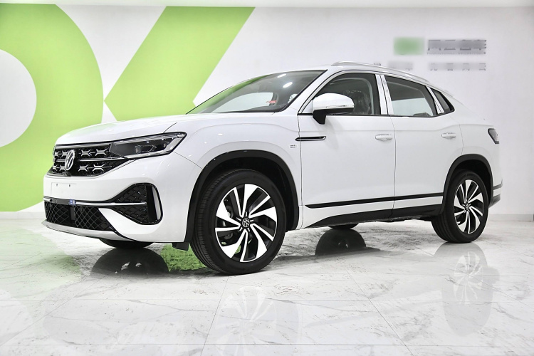 Volkswagen Tayron X #2 Volkswagen Tayron X car image #2