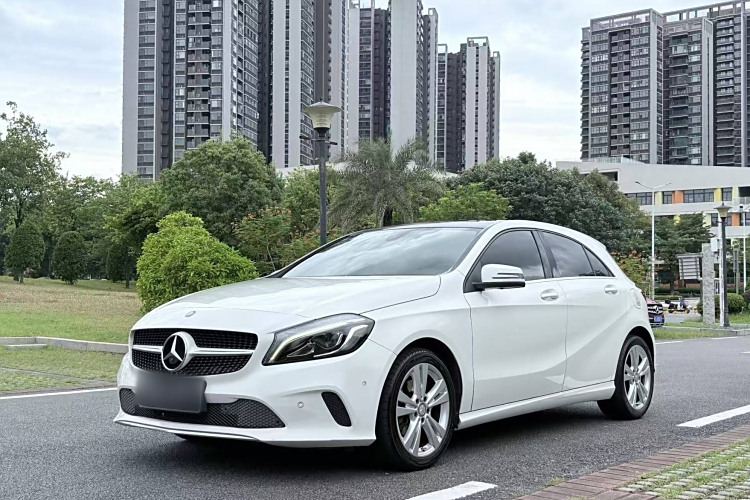 Mercedes-Benz A Class (Imported) 2016 car image #2