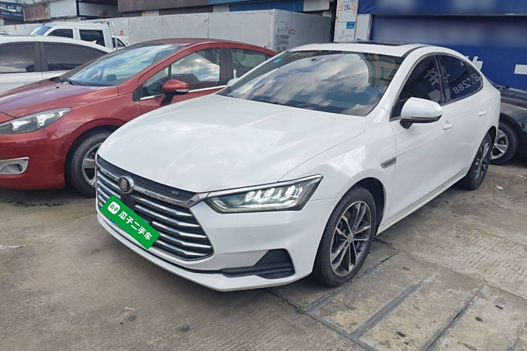 BYD Qin Pro 2019 #2 BYD Qin Pro 2019 car image #2