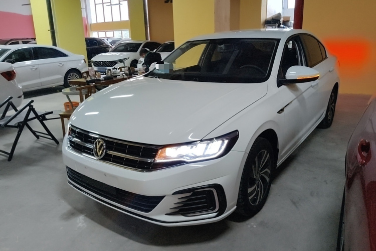 Volkswagen Bora Pure Electric 2021 #2 Volkswagen Bora Pure Electric 2021 صورة سيارة #2