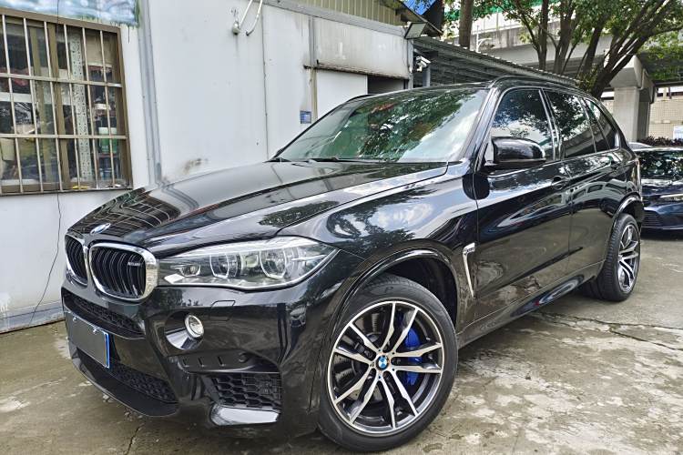 BMW X5 M 2017 car image #2