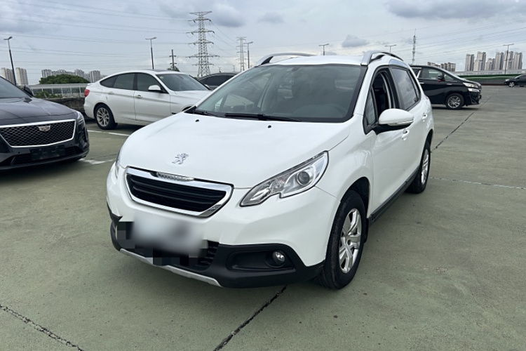 Peugeot 2008 2016 صورة سيارة #2