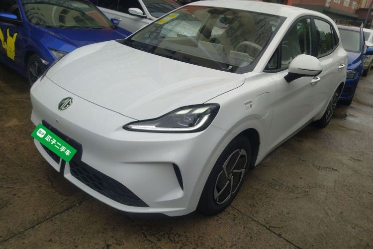 MG 4 EV 2025 car image #2