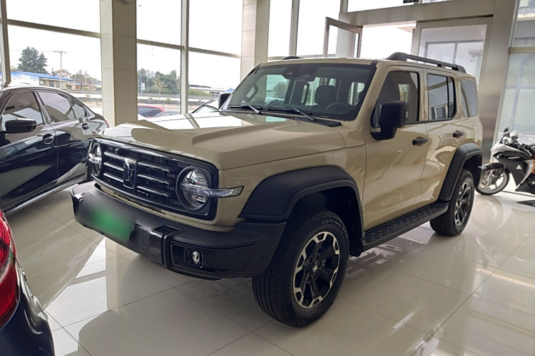 Tank 300 New Energy 2025 imagen de coche #2