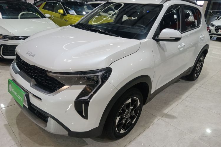 Kia Sonet 2024 immagine di auto #2