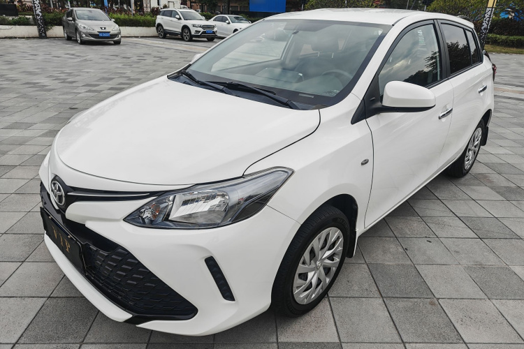 Toyota Vios FS 2018 immagine di auto #2