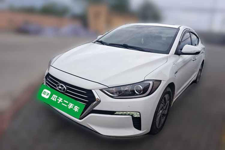 Hyundai Elantra AD PHEV 2021 car image #2