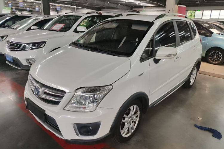 Changan CX20 2015 изображение автомобиля #2