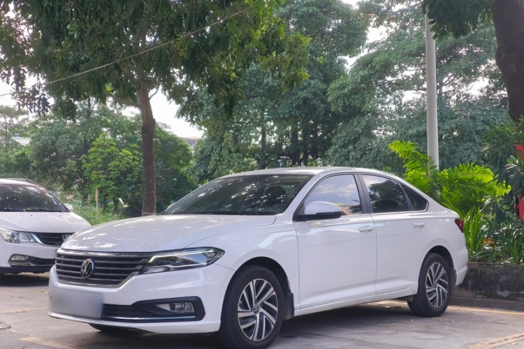 Volkswagen Lavida 2021 car image #2