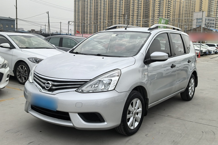 日产 骊威 2015 汽车图片 #2