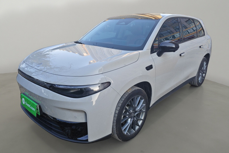 零跑汽车 零跑C10 2025 汽车图片 #2