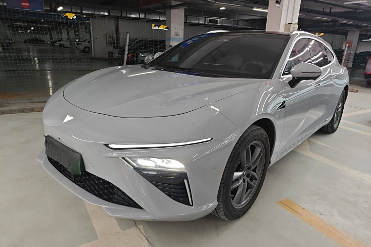 哪吒汽车 哪吒S猎装 2024 #2 哪吒汽车 哪吒S猎装 2024 汽车图片 #2