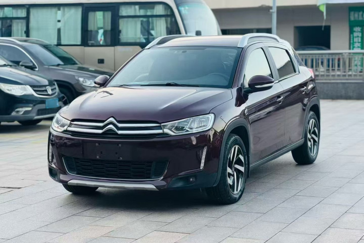 Citroen C3-XR 2015 #2 Citroen C3-XR 2015 car image #2