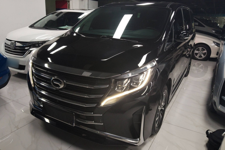 GAC Trumpchi M8 2023 #2 GAC Trumpchi M8 2023 car image #2