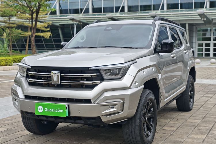 Tank 400 2025 car image #2