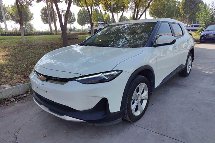 Chevrolet Charm 2024 car image #2