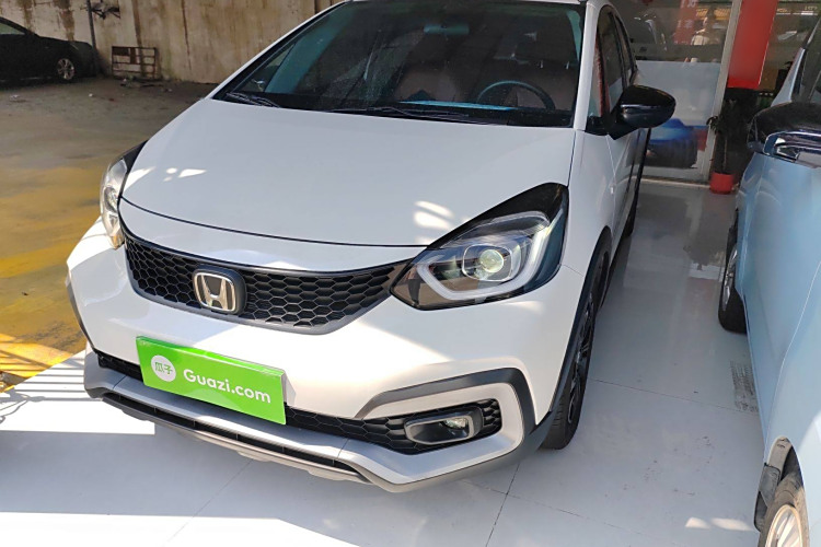 Honda LIFE 2022 car image #2