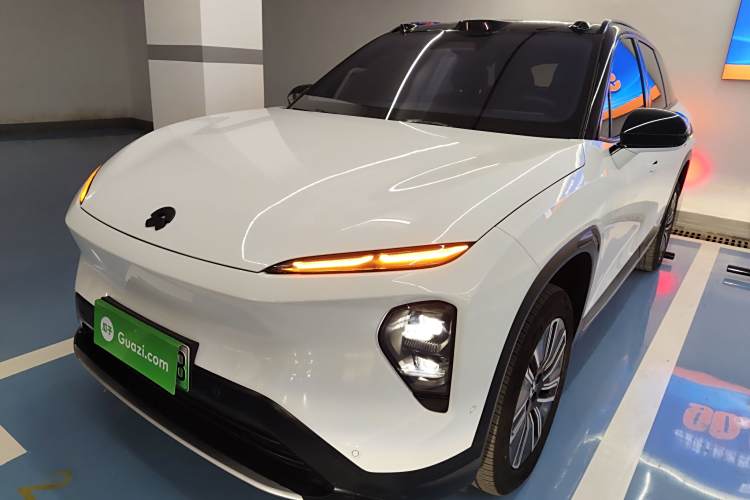 蔚来 蔚来ES7 2022 汽车图片 #2