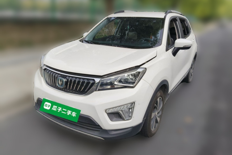 Changan CS15 EV 2018 #2 Changan CS15 EV 2018 car image #2