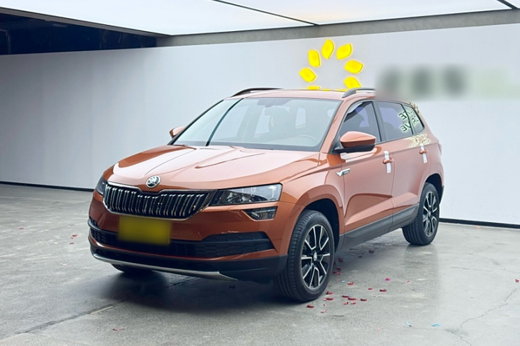 Skoda Karoq 2018 изображение автомобиля #2