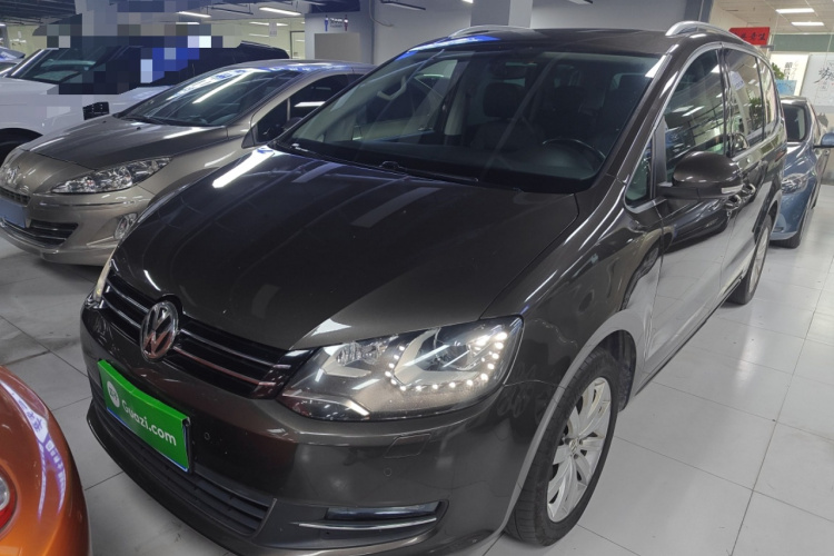 Volkswagen Sharan 2018 immagine di auto #2