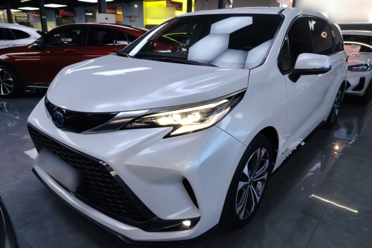 Toyota Granvia 2023 #2 Toyota Granvia 2023 immagine di auto #2