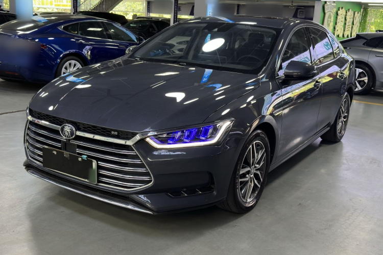 BYD Qin Pro 2020 #2 BYD Qin Pro 2020 car image #2