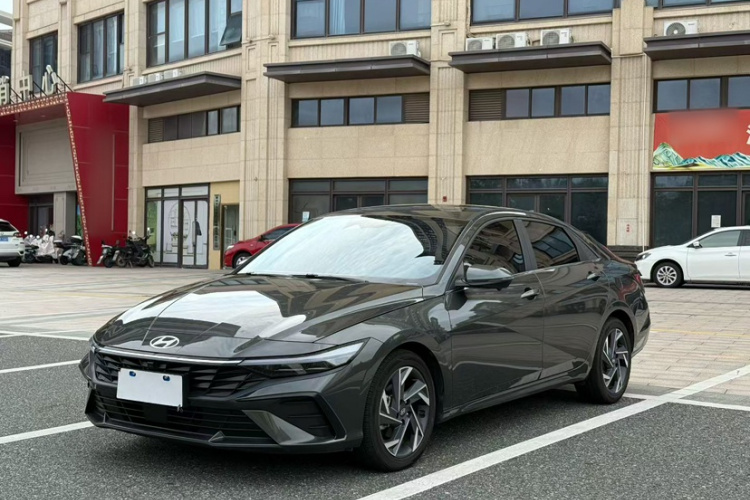 Hyundai Elantra EV 2023 #2 Hyundai Elantra EV 2023 car image #2
