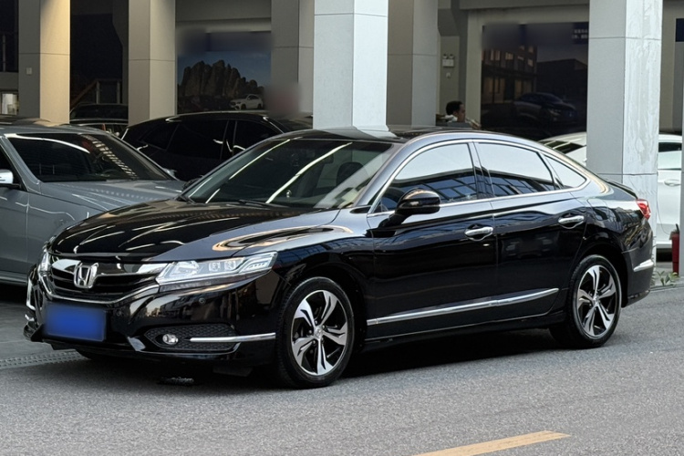 Honda Spirior 2016 immagine di auto #2