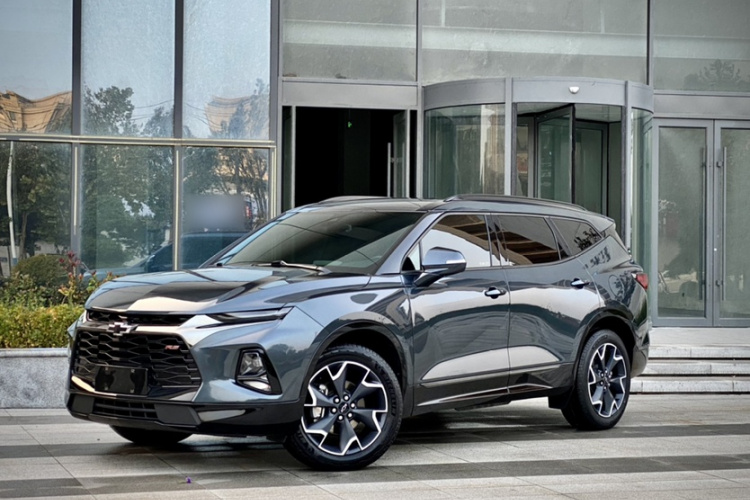 Chevrolet Blazer 2021 изображение автомобиля #2