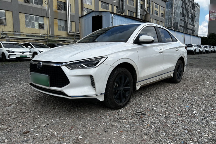 BYD e3 2024 #2 BYD e3 2024 immagine di auto #2