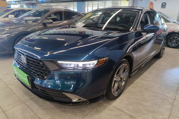 Honda Accord New Energy 2025 car image #2