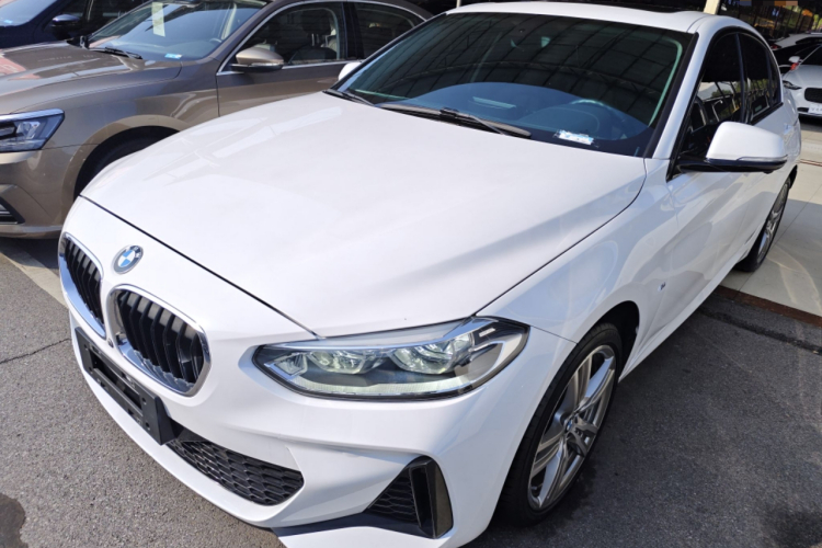 BMW 1 Series M 2020 car image #2