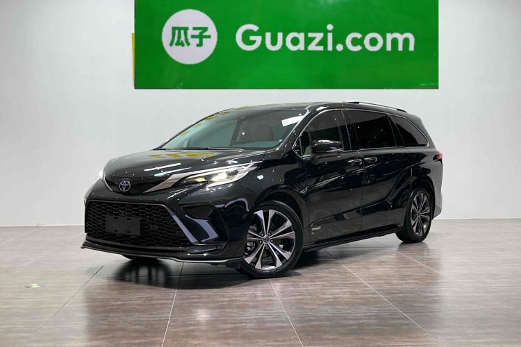 Toyota Granvia 2023 immagine di auto #2