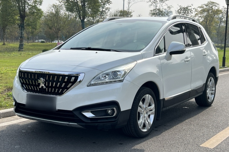Peugeot 3008 2018 car image #2