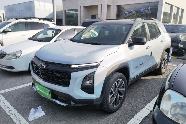 Chevrolet Equinox Plus 2024 #2 Chevrolet Equinox Plus 2024 car image #2