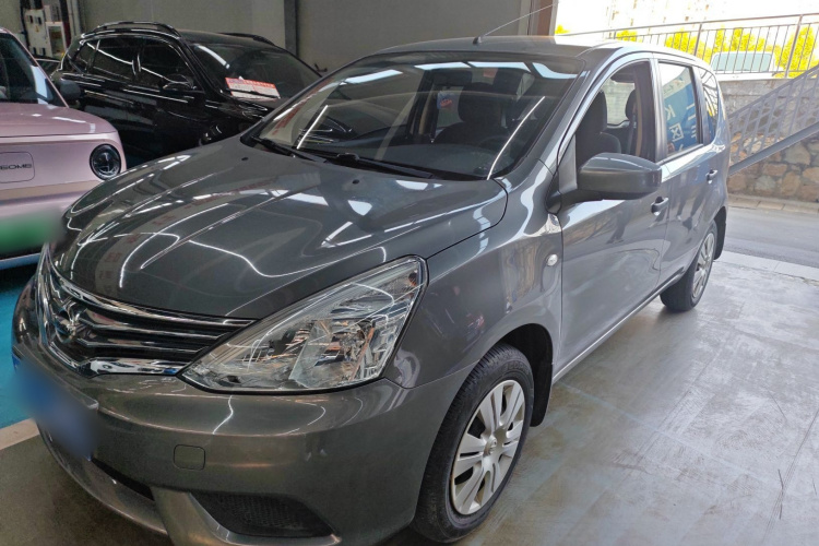 日产 骊威 2018 汽车图片 #2