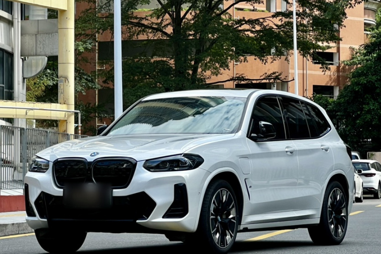 Volkswagen Bora Classic 2024 #2 Volkswagen Bora Classic 2024 car image #2