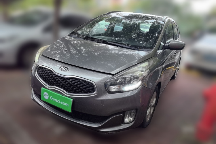 起亚 佳乐 2015 汽车图片 #2