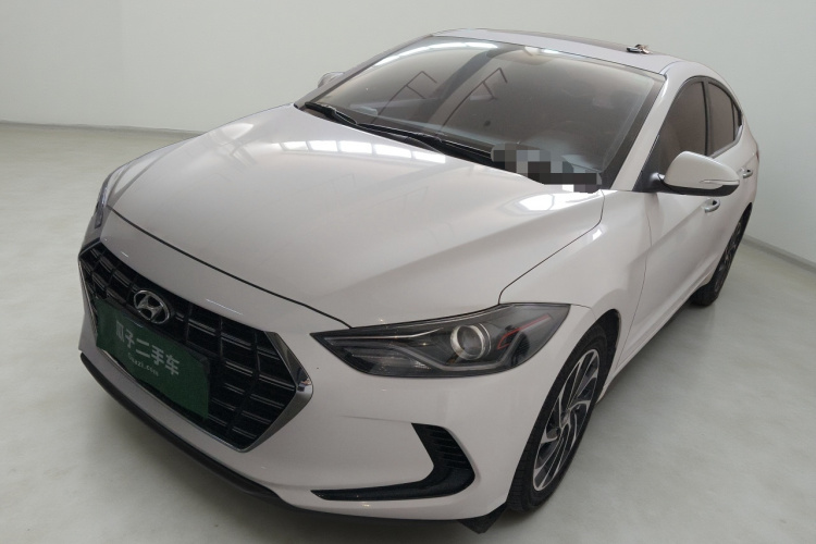 Hyundai Elantra AD 2020 immagine di auto #2